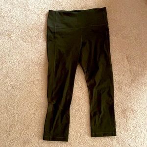 Lululemon Leggings - size 8, army green